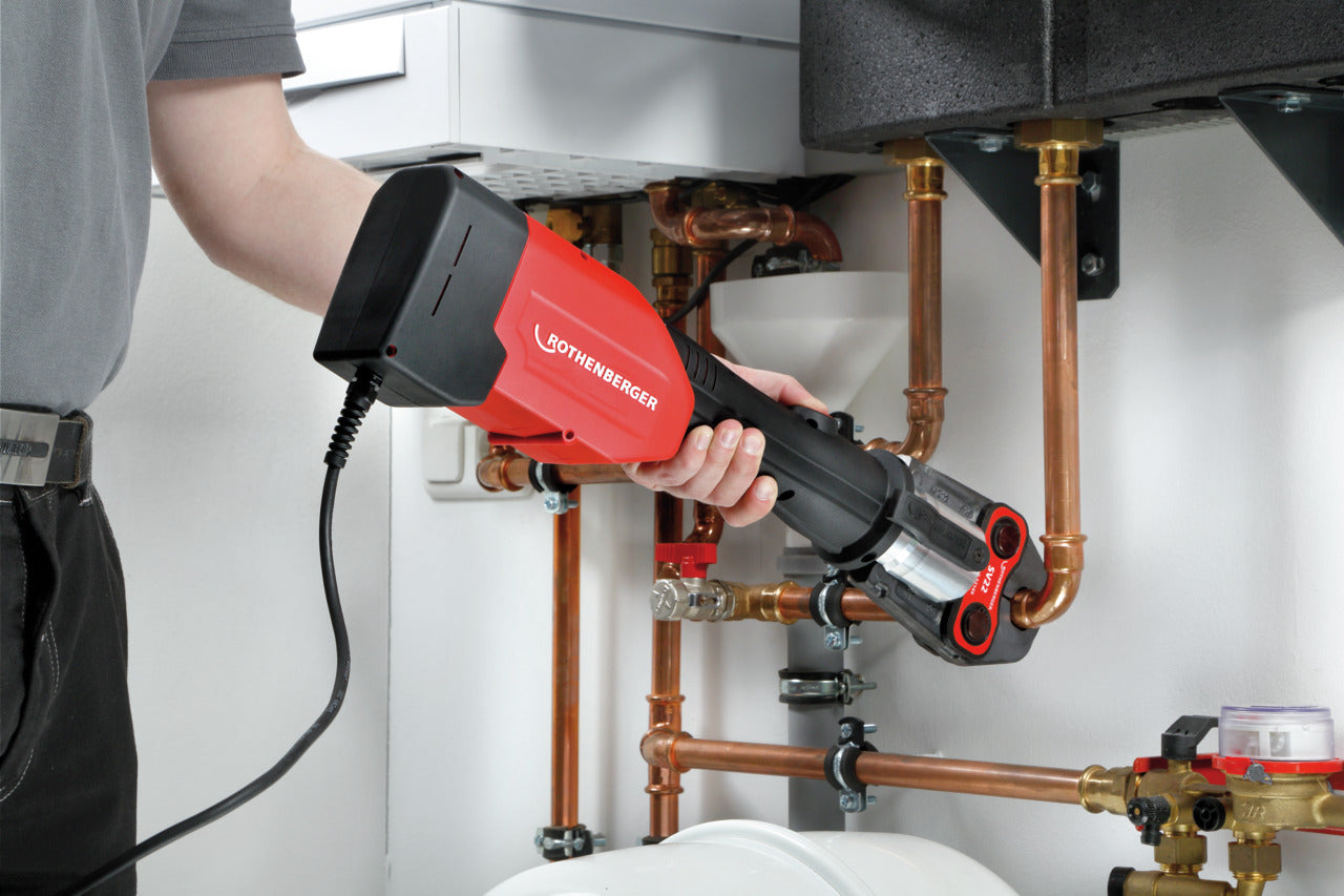 Pressatrice elettroidraulica ROMAX 3000 AC Set Basic ROTHENBERGER