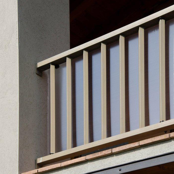Wall-Y kit 2 pannelli per la protezione dei balconi 105x90 CONFEZIONE 10PZ.