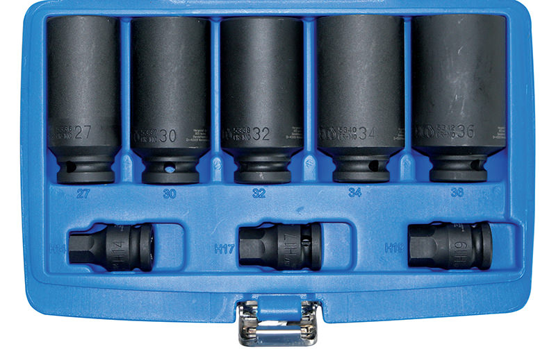 SET DI 8 BUSSOLE PER L'ALBERO MOTORE 1/2"	BGS5335