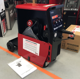 Saldatrice Lincoln BESTER Miglior 215MP multiprocesso MIG, TIG lift e MMA