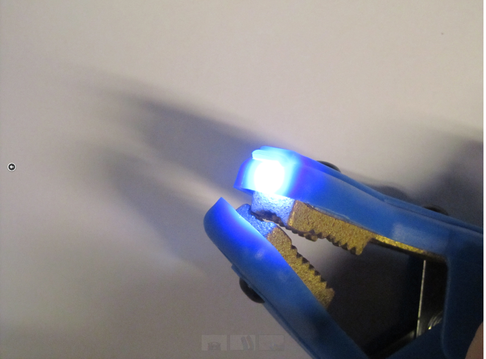 Avviatore Professionale PROPULSTATION portatile 12/24V-3800/1900A Intec