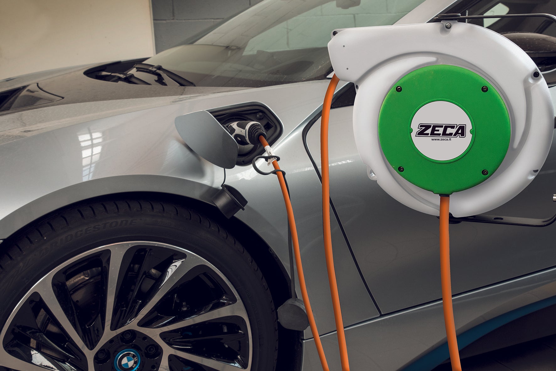 Avvolgitore ricarica auto elettriche Zeca Serie EV2