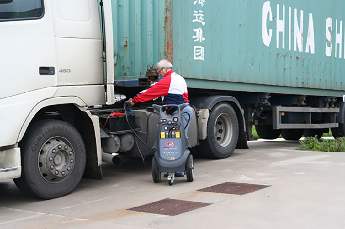 Avviatore Professionale PROPULSTATION carrellato 12/24V-5280/2640A Intec