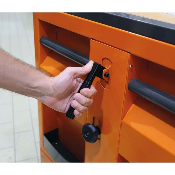 Carrello Postazione di lavoro mobile MaxiTank Beta C30M