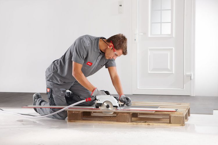 Troncatrice ad acqua con lama diamantata per pietre FLEX CS 60 WET