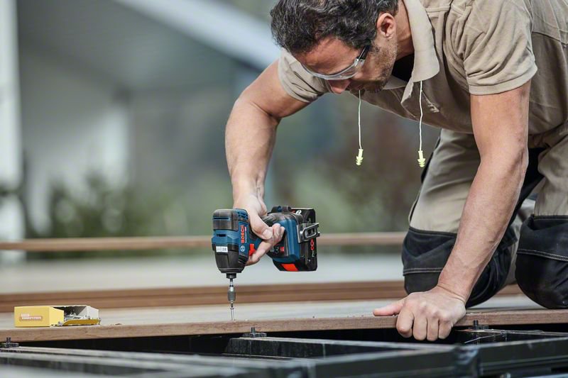 Avvitatore ad impulsi GDR 18 V-200 C Bosch senza batterie e caricabatterie