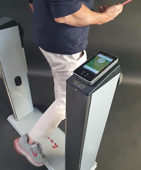Barriera automatica con lettura Green Pass Ducati Home